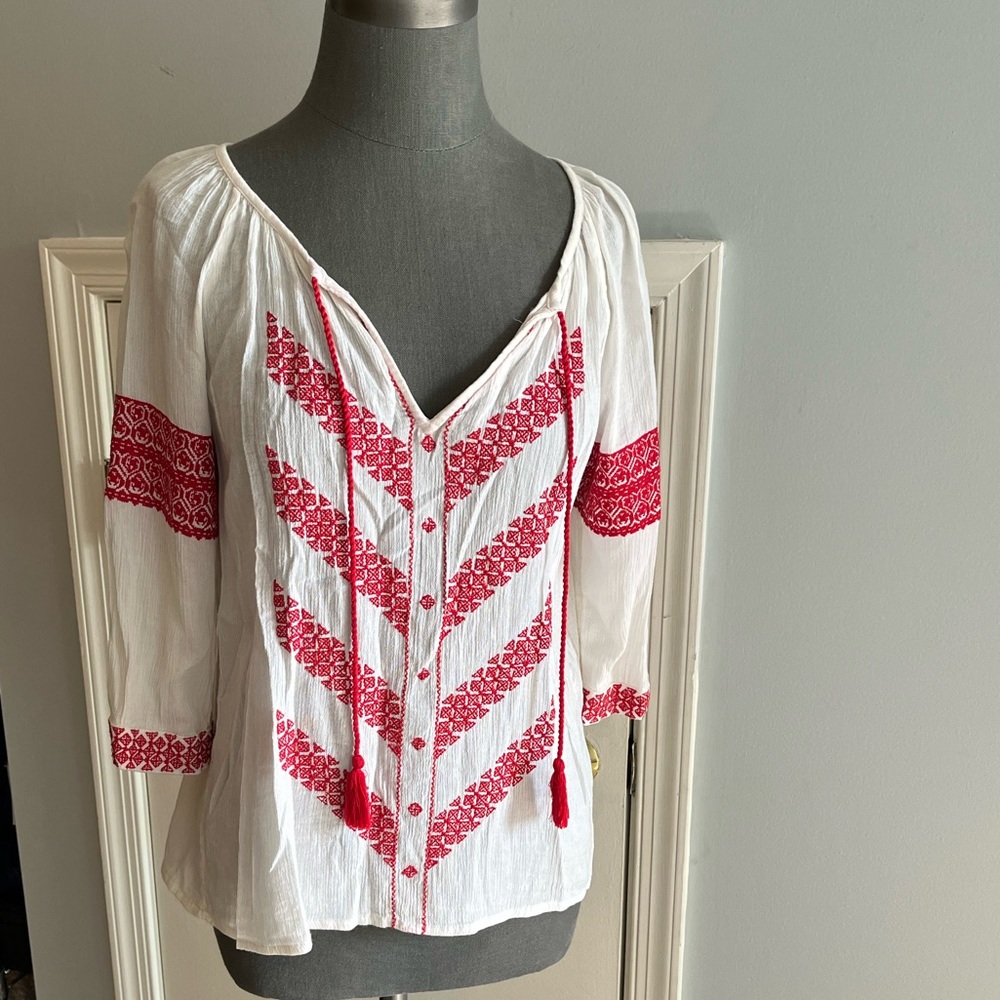 Lucky Brand red and white top